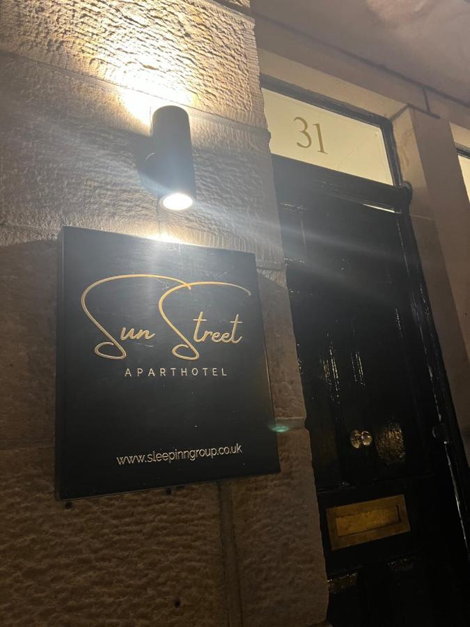 Sun Street Aparthotel Lancaster Exterior foto
