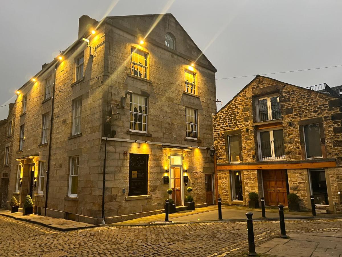 Sun Street Aparthotel Lancaster Exterior foto